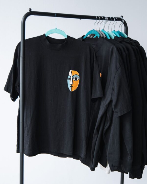 Toxic Face - Organic Oversize Shirt – Bild 4